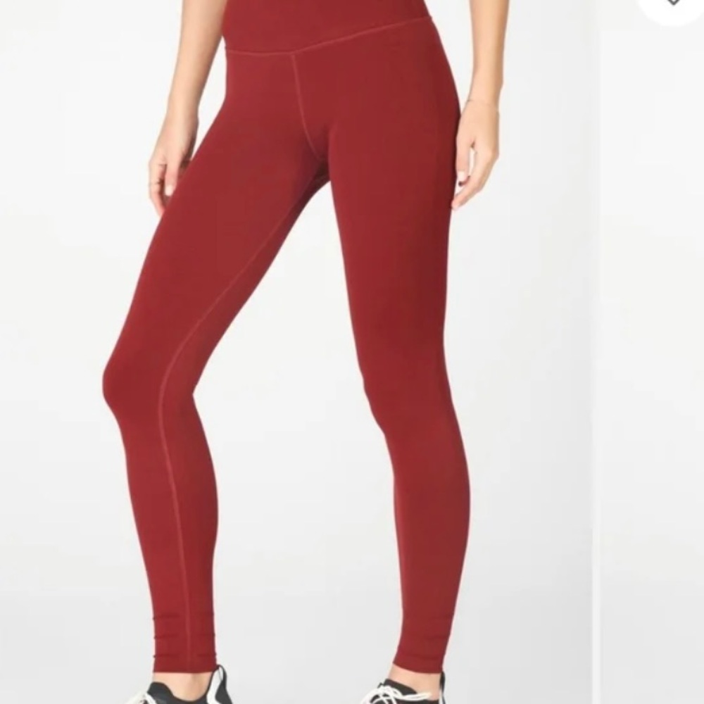 Umbria red Fabletics sculpt knit leggings size small NWT